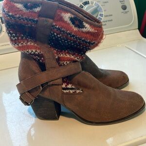Women's Brown Ankle Boots with Knit Cuff candies 7.5 heeled